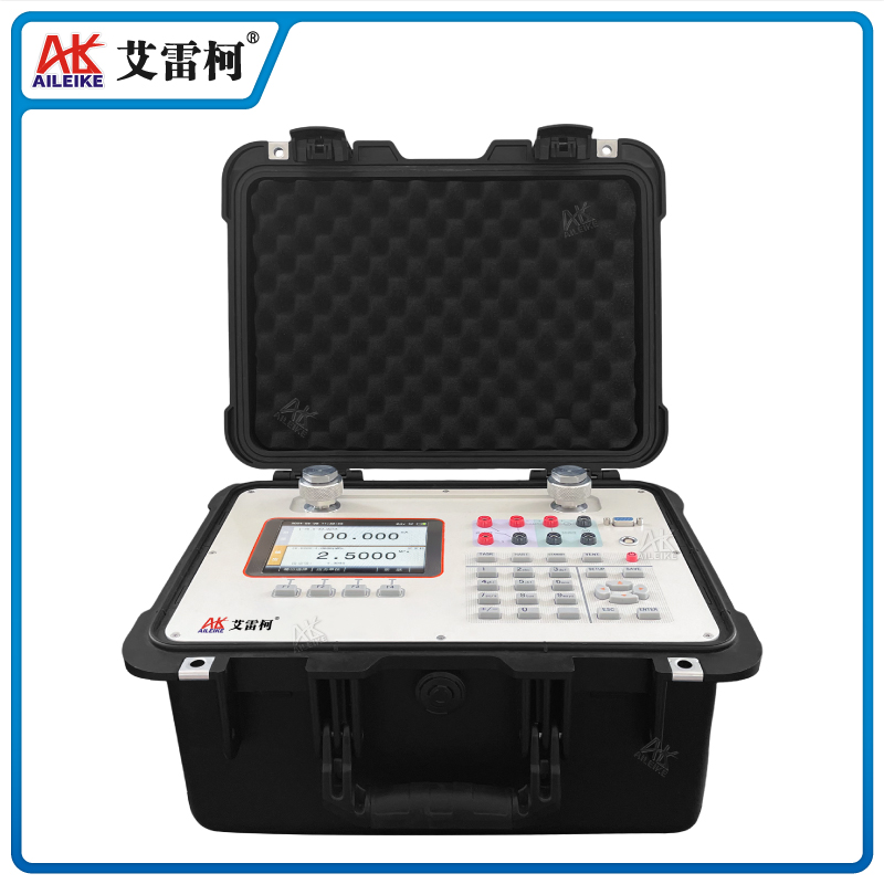 ALKD900C 全自動(dòng)壓力校驗(yàn)儀